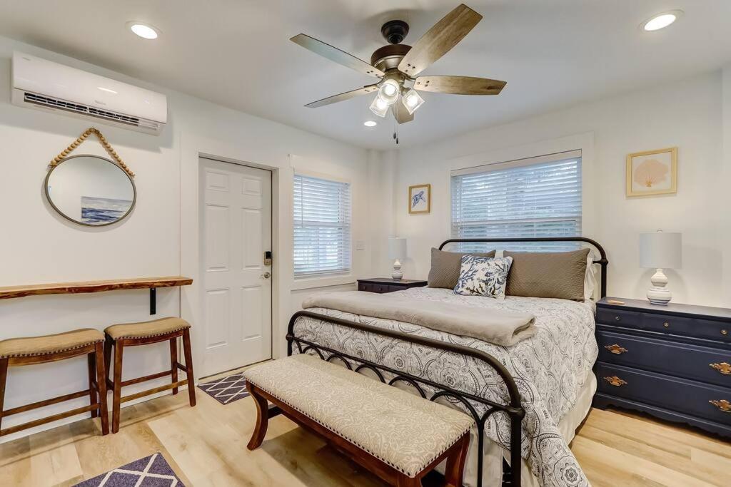 Beachside Retreat Awaits At Jacksonville Beach Esterno foto