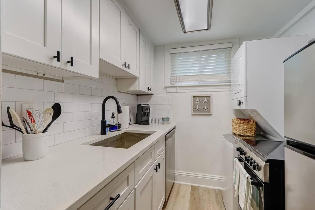 Beachside Retreat Awaits At Jacksonville Beach Esterno foto