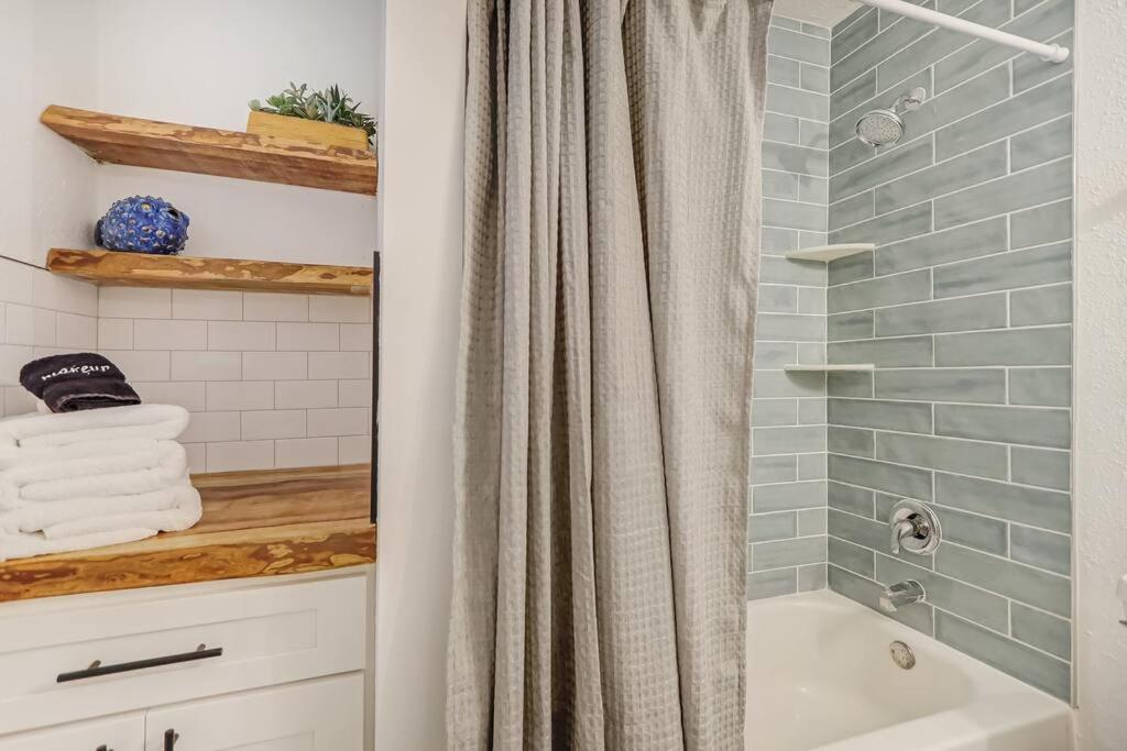 Beachside Retreat Awaits At Jacksonville Beach Esterno foto